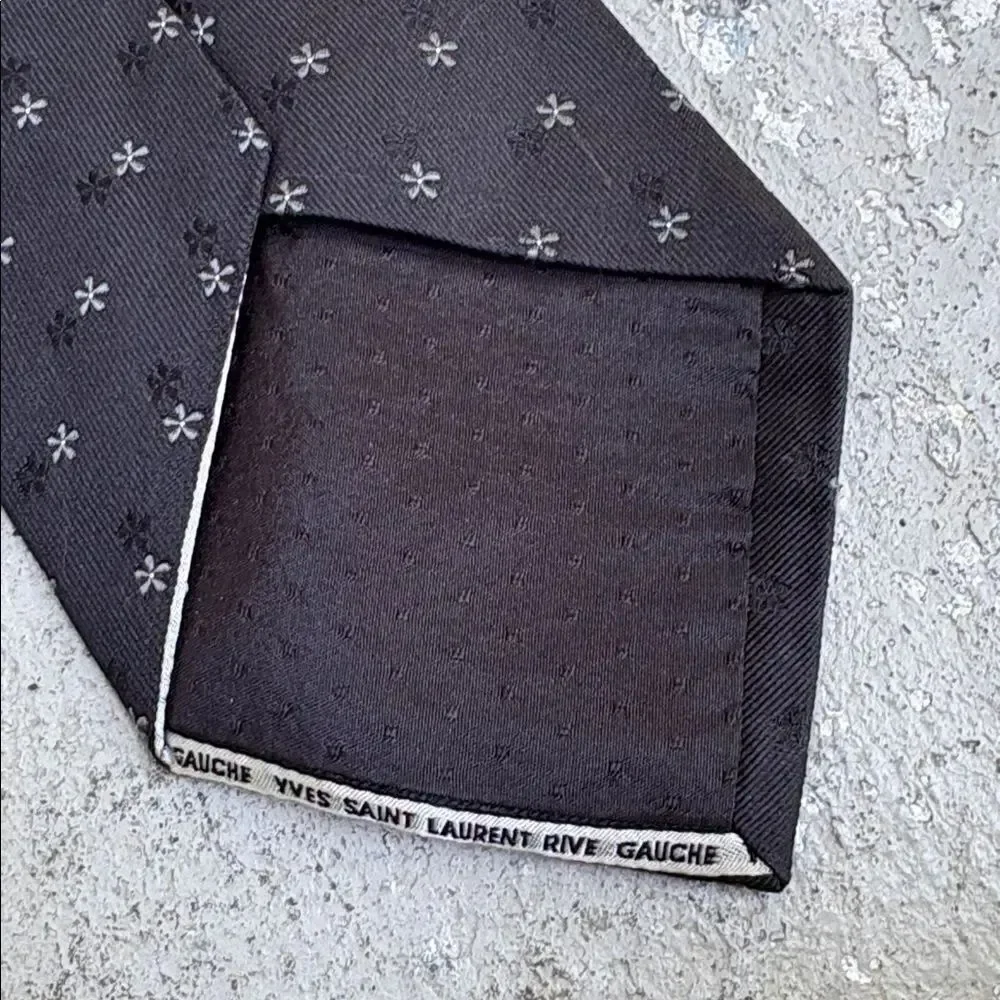 Saint Laurent Rive gauche silk tie